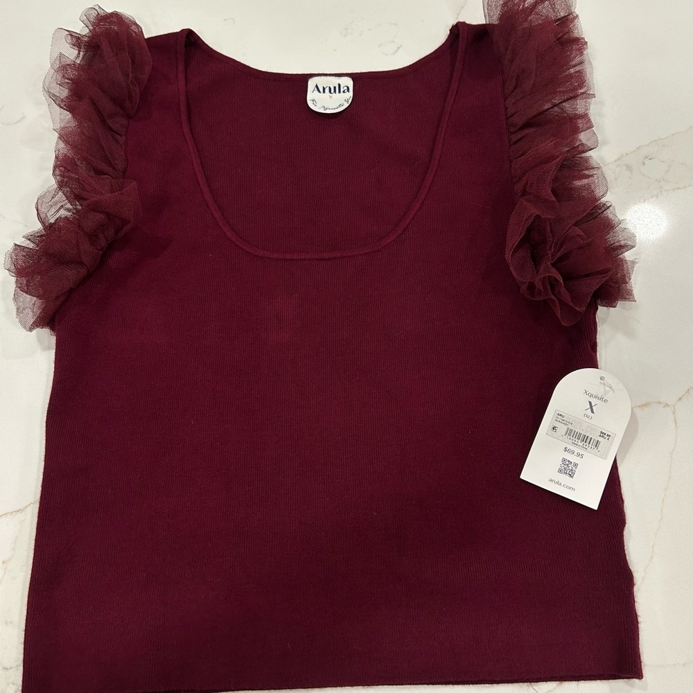 NWT - ARULA Burgundy Ruffled Sleeveless Tank Top